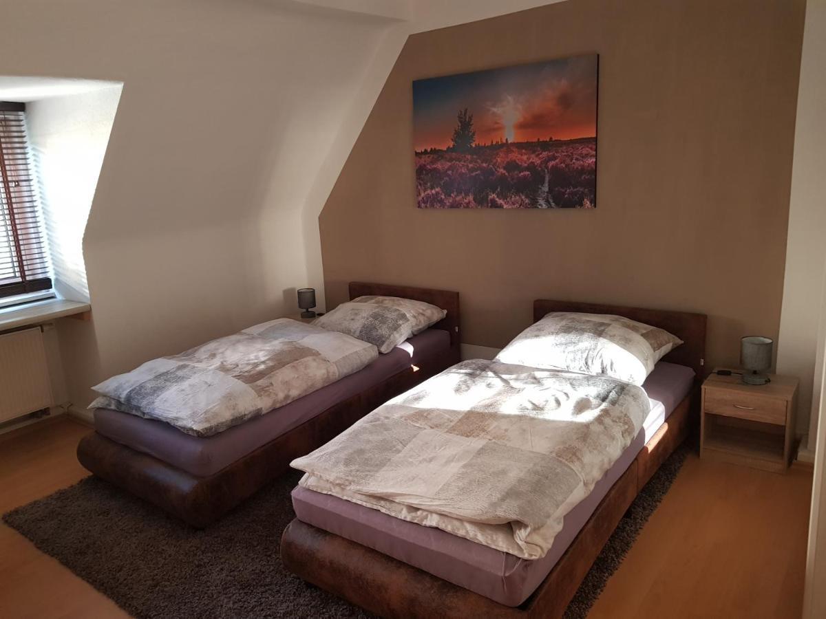 Apartment Am Suedpark Erfurt - Inkl Garten Mit Sitzlounge - Zentrumsnah Exteriér fotografie